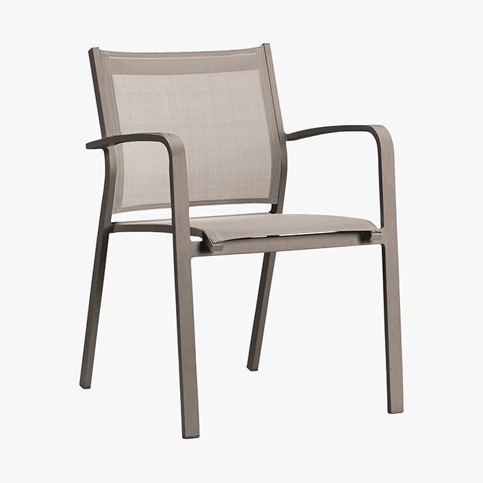 Outdoor Tische & Stühle