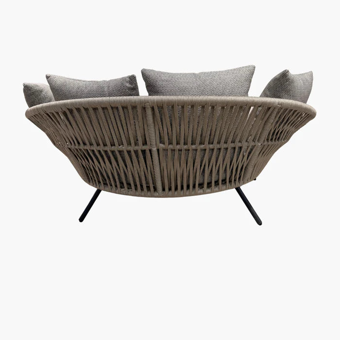 AVA X Outdoor Kollektion